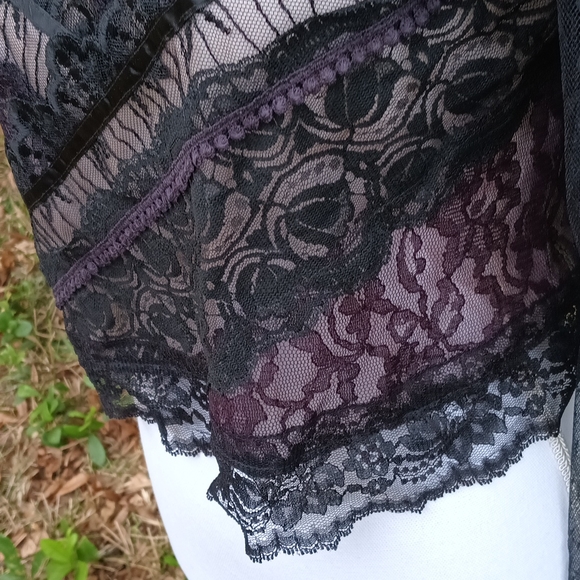 '80s vintage Gothic meets Victorian sexy top XS - Picture 6 of 8